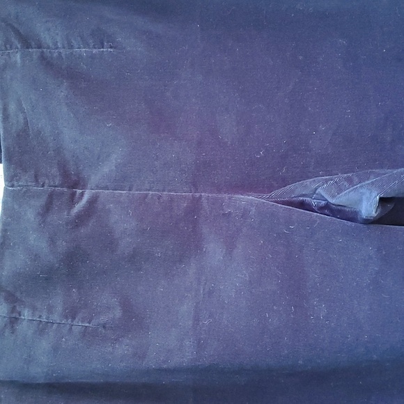 CHARTER CLUB,  Velvet women's pants.  BlCk with side zipper size 6P. Cuff. Nice. - Picture 4 of 9